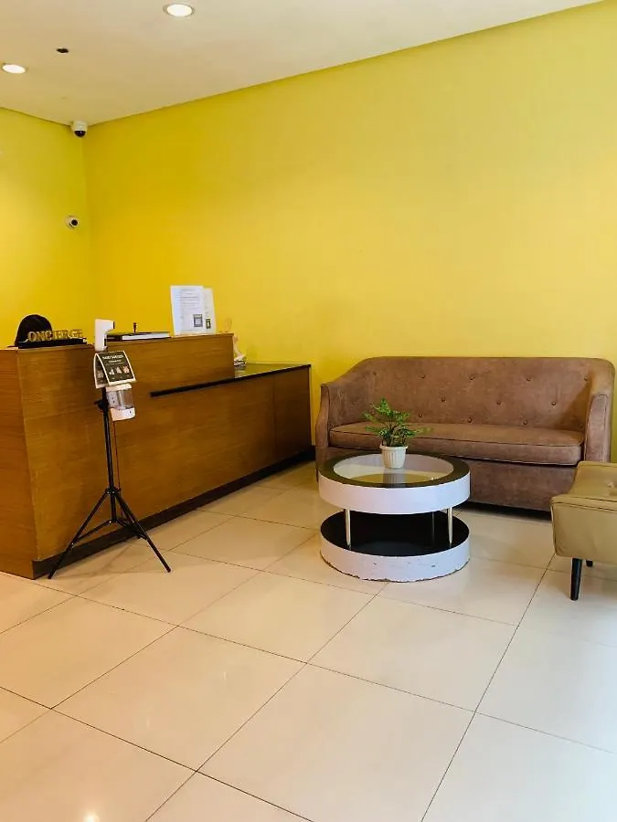 Aparthotel Two Palm Tree Villas Condominium - Studio 8Th Fl With Balcony - Across Terminal 3 Airport Pasay Philippines